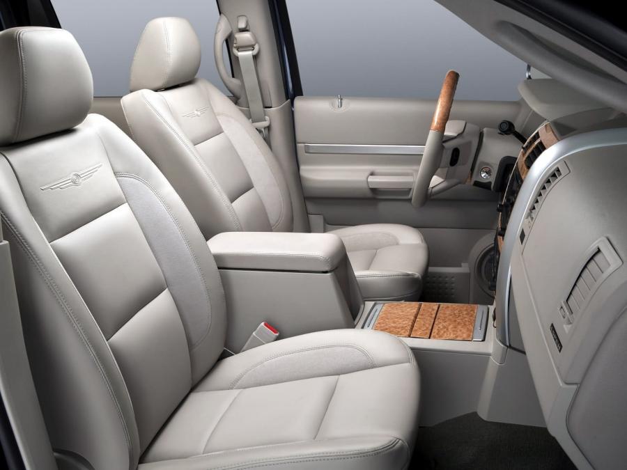  Chrysler Aspen Limited 2007 года  (фото 60 из 91)